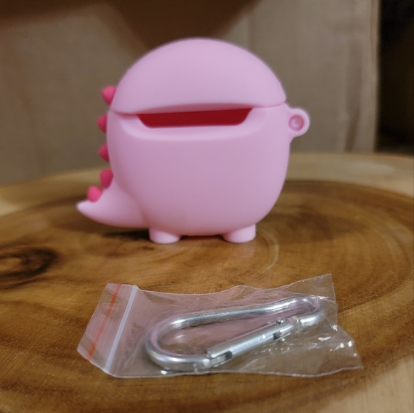 NWT DINOSAUR AIRPODS 1 AND 2 GEN CASE - Picture 6 of 9